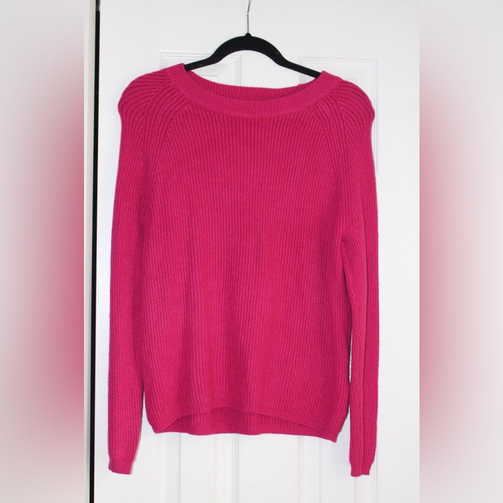 Tahari Vibrant Fuchsia Crewneck Sweater